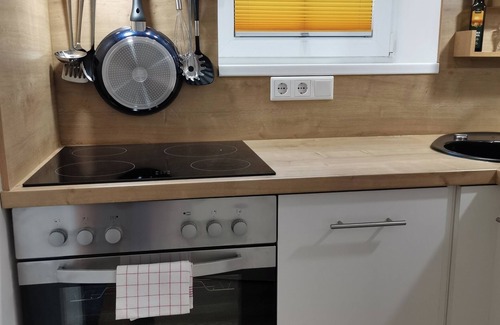 Rosengarten Apartment | Between Hamburg & Heide - cozy apartment in a prime location!