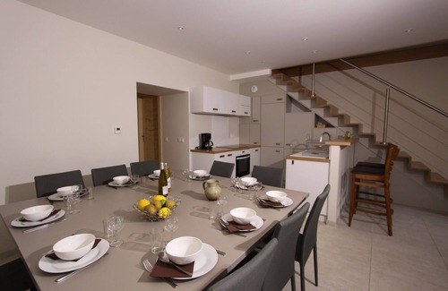 Faverges-Seythenex House | BETWEEN LAKE AND MOUNTAINS: Côté Bauges - Rental ★ near Lake Annecy