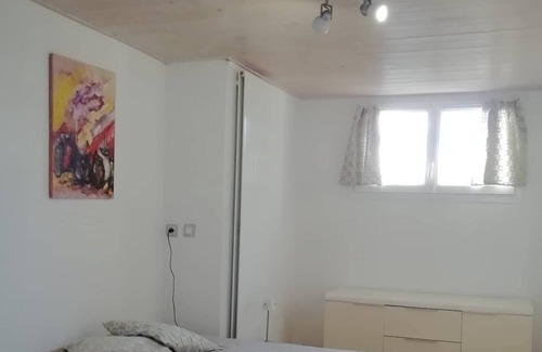 Bonne Ski Chalet | Between Lakes and Mountains. Close to Geneva. Spacious 75 m2. Private garden