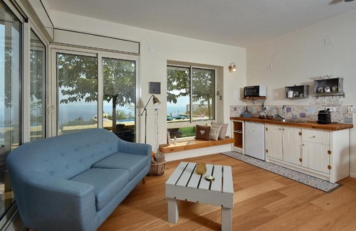 Misgav Cabin | BetweenTheSuns Suites for Couple - Sunset