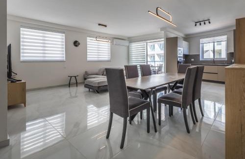 Qawra Apartment | BF La Casa de Pablo BF
