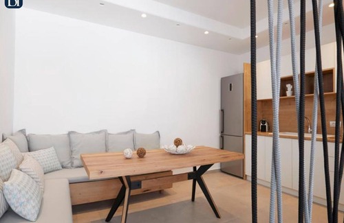 Exo Gialos Villa | BH321 - C - Villa Santorini