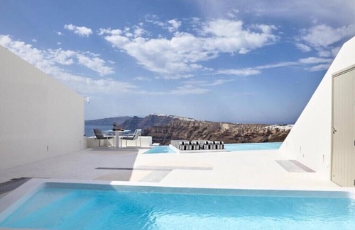 Megalochori Apartment | BH658 - C - Suite Santorini