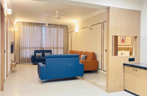 Bardoli Hotel | Bhavanta Hotel & Resort