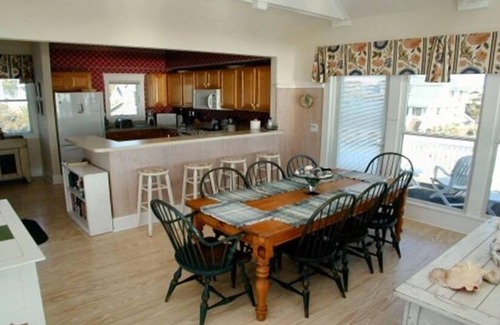 Flora's Bluff House | BHI Dalwhinnie Cottage Oceanfront 1st Row South Beach-Killegray Ridge