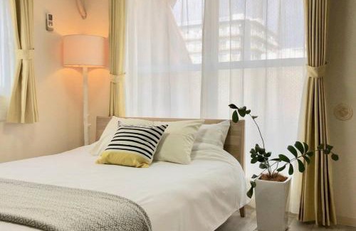 Hiroshima City Centre Apartment | bHOTEL La-Shante - 5 mins walk to the PeacePark & Up to 4 ppl