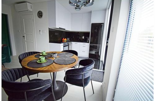 gmina Pysznica House | Biała chatka w Krzaczastym Zakątku