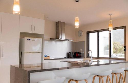 Bicheno House | Bicheno Sands-space and the sea