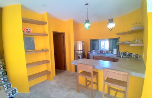 Cerritos House | Bienvenidos a Mi Jardin de Eden
