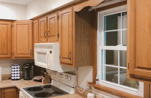 Winston House | Big and spacious., 2 Acres, New Furniture, Fishing Pond, Game Room, Paddle Boat