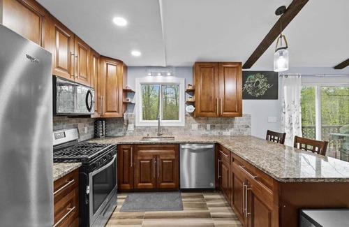 Gouldsboro House | Big Bass Lake Getaway – 3BR/3BA Private Home with Deck & Fire Pit