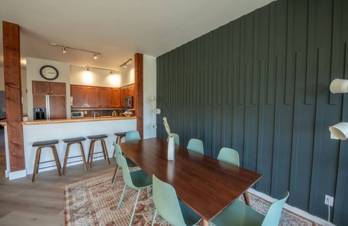 Ucluelet Condo | Big Beach Escape - Sleeps 6 - Pet Friendly!