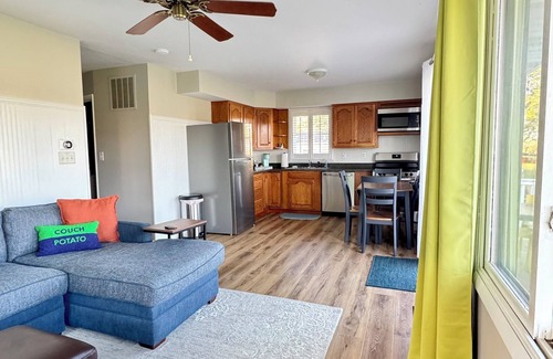 Warsaw Cottage | Big Chapman Lake Escape