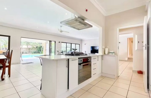 Greater Johannesburg Metropolitan Area House | Big Family Home Pool Solar Space to breathe