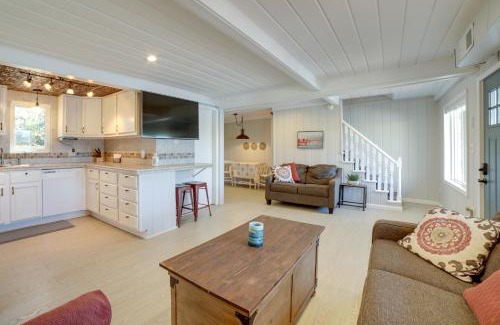 Smyrna House | Big Pine Island Lake Cottage with Boat Dock and Kayaks