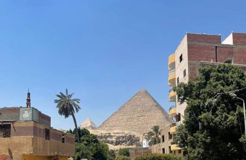 Al Haram Villa | Big pyramid view