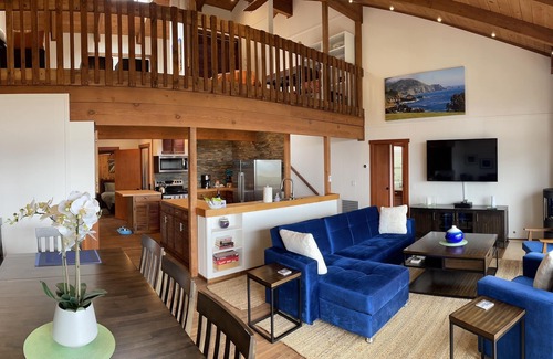 Northeast Carmel House | Big Sur Lodge-Style House in Carmel with PANORAMIC Ocean, Bay & Valley VIEWS!