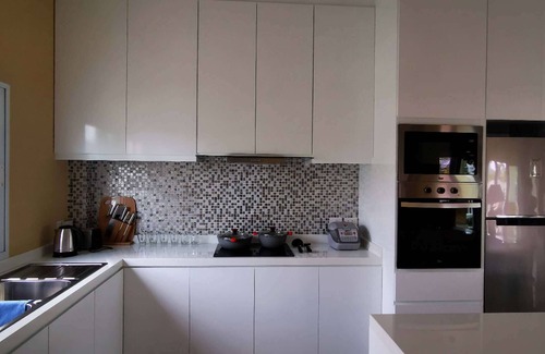 Huai Yai House | Big swimming pool garden VILLA pattaya