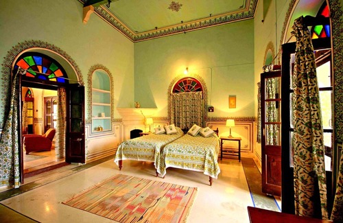Bijaynagar Hotel | Bijay Niwas Palace 14 Kms from Rampura Agucha