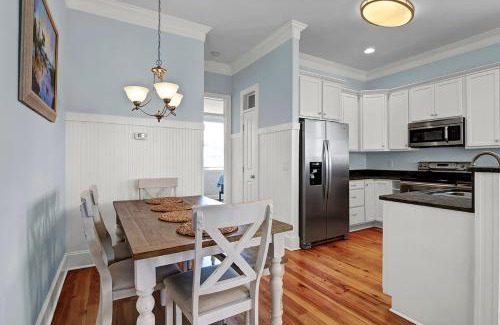 Wilmington Beach House | Bikinis & Martinis by Sea Scape Properties