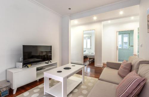 Santurtzi Apartment | Bilbao Port III by Aston Rentals