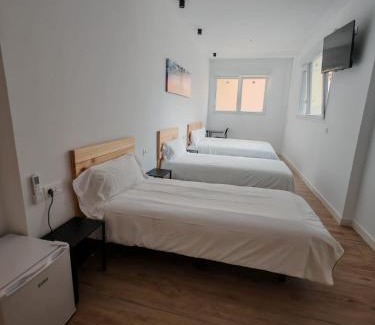 Rekaldeberri House | Bilbao ROOMS & KITCHEN Altube