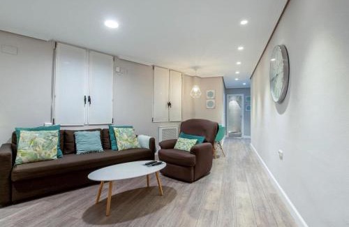 Basurtu Apartment | Bilbao San Mamés by Aston Rentals