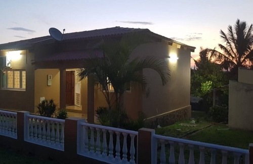Gueima House | Bilene Beach House. Bilene is a beautiful beach located in Macia, Mozambique.