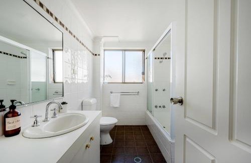 Bilinga Apartment | Bilinga Breeze 7