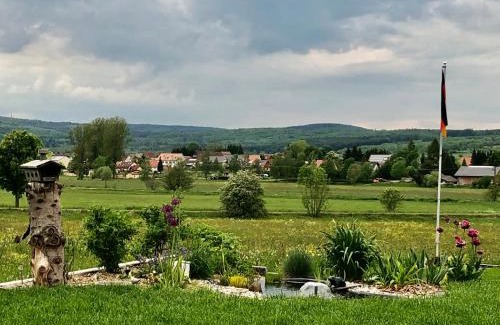 Grebenhain Apartment | Bird Mountain Lodge am Vulkanradweg - keine Monteure