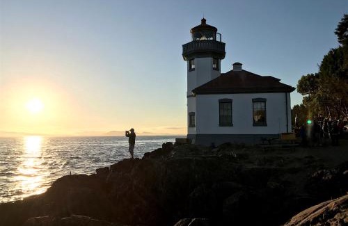 Friday Harbor Hotel | Bird Rock Hotel