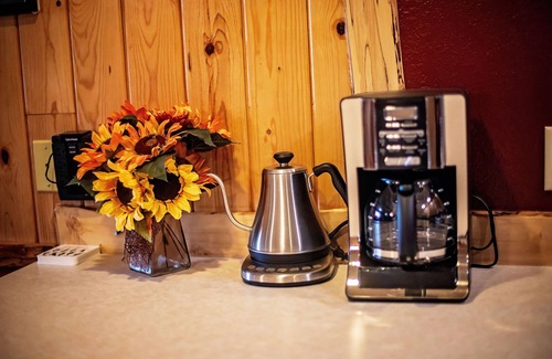 St. Ignatius Cabin | Bison Range 15 minutes away! Cozy Cabin w/Beautiful Creek & Mtn Views!