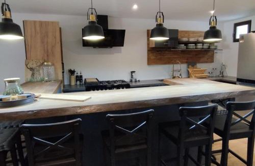 Sixt-Fer-a-Cheval Apartment | Bivouac & Sacs à dos - Loft classé, avec escape game sur demande