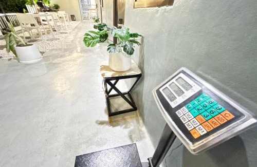 Racha Thewa Apartment | Bkk39 Airport hotel