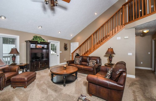 Blakeslee House | Black Bear Lodge: Lake Access Home w/ Community Indoor Pool
