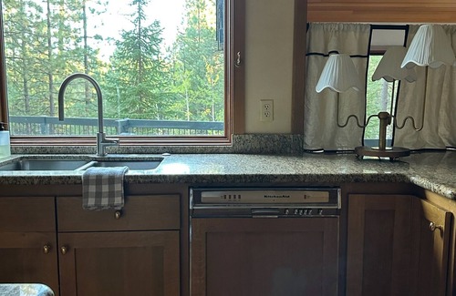 Black Butte Ranch House | Black Buttee (Big Sister)