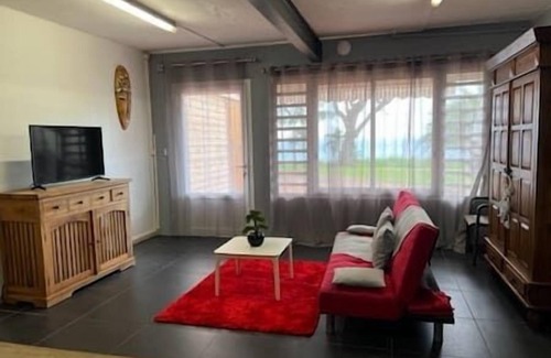Saint-Claude Apartment | BLACK CANE LODGE - Apartment in the heart of the Cannes fields, sea view terrace
