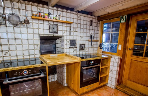 Todtnauberg Ski Chalet | Black Forest Chalet with sauna & fireplace 300sqm, 24 persons, ski slope/edge of forest