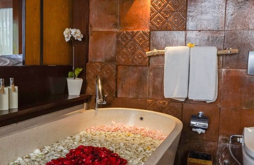Kedewatan Hotel | Black Penny Villas Ubud