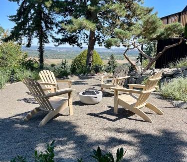 Szentendrei House | Black Pine Cabin