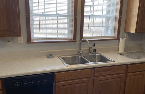 Redford House | Black River Retreat 5 Minutes from Jeff’s Canoe Rental/K Bridge