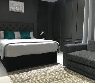 Greater Johannesburg Metropolitan Area Apartment | Black Rose Guesthouse