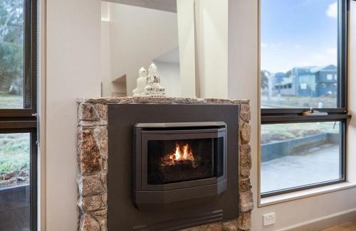 Dinner Plain House | Blackout