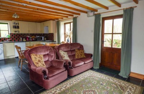 Pencader House | Blaendyffryn Fach