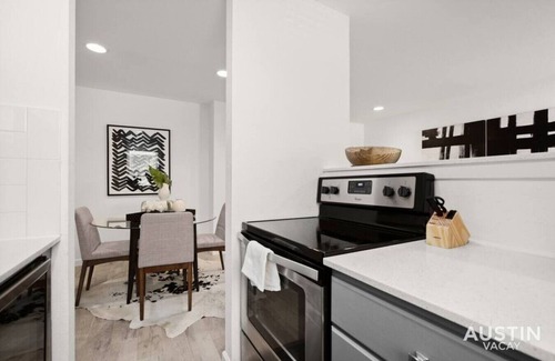 Clarksville Condo | Blanco #301 xxxxxxxx