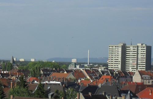 Weststadt Sudlicher Teil Apartment | Blick über Karlsruhe - Ferienwohnung Panorama