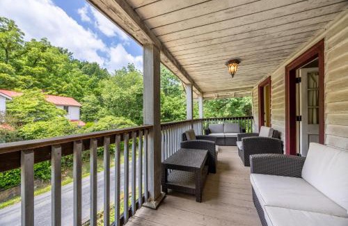 Dyke Bed & Breakfast | Bliss Point Farm and B&B, LLC