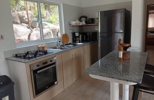 Praslin Island Apartment | Blissful hill top Apartment