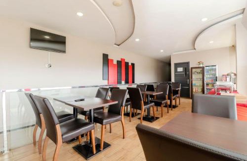 Tanjung Uncang Hotel | Blitz Hotel Batam Near Sultan Mahmud Ri'ayat Shah