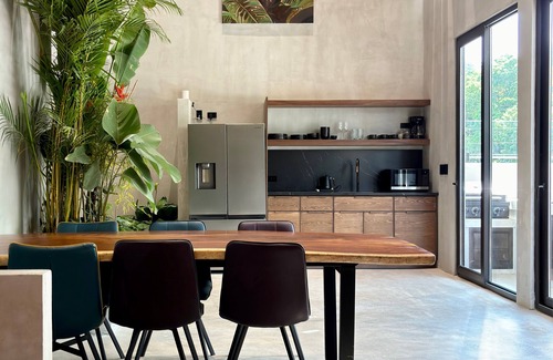 Carmen Hotel | Blooma Boutique Hotel